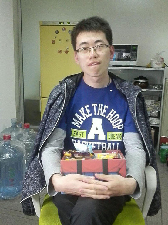 安鹏:我不愿屈就,我的字典里只有拼搏。(图3) 安鹏:我不愿屈就,我的字典里只有拼搏。(图3)